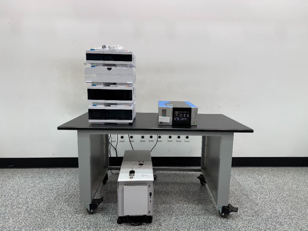 Image of Agilent 1260 Infinity II HPLC System w/ Wyatt miniDAWN